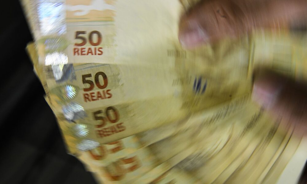 governo-central-tem-deficit-de-r$-38,8-bilhoes-em-junho