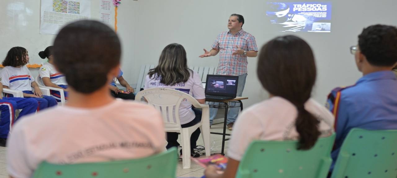 ‘educar-e-prevenir’-projeto-da-ale-rr-orienta-e-leva-informacoes-sobre-combate-ao-trafico-humano-para-alunos-do-ensino-medio-|-ale-rr-|-assembleia-legislativa-de-roraima