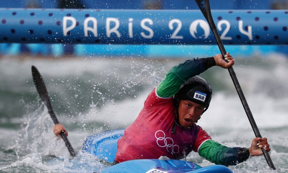 olimpiada-de-paris:-ana-satila-e-pepe-avancam-no-caiaque-cross