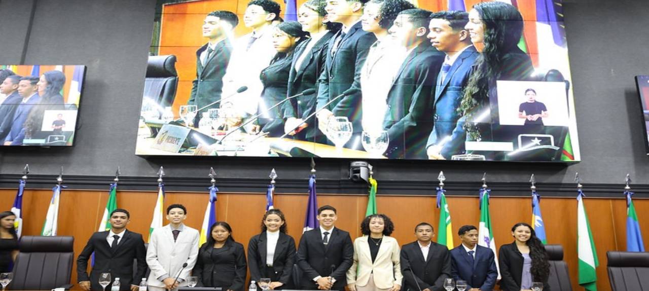 parlamento-jovem-jovens-deputados-tomam-posse-na-assembleia-legislativa-de-roraima-e-elegem-mesa-diretora-|-ale-rr-|-assembleia-legislativa-de-roraima