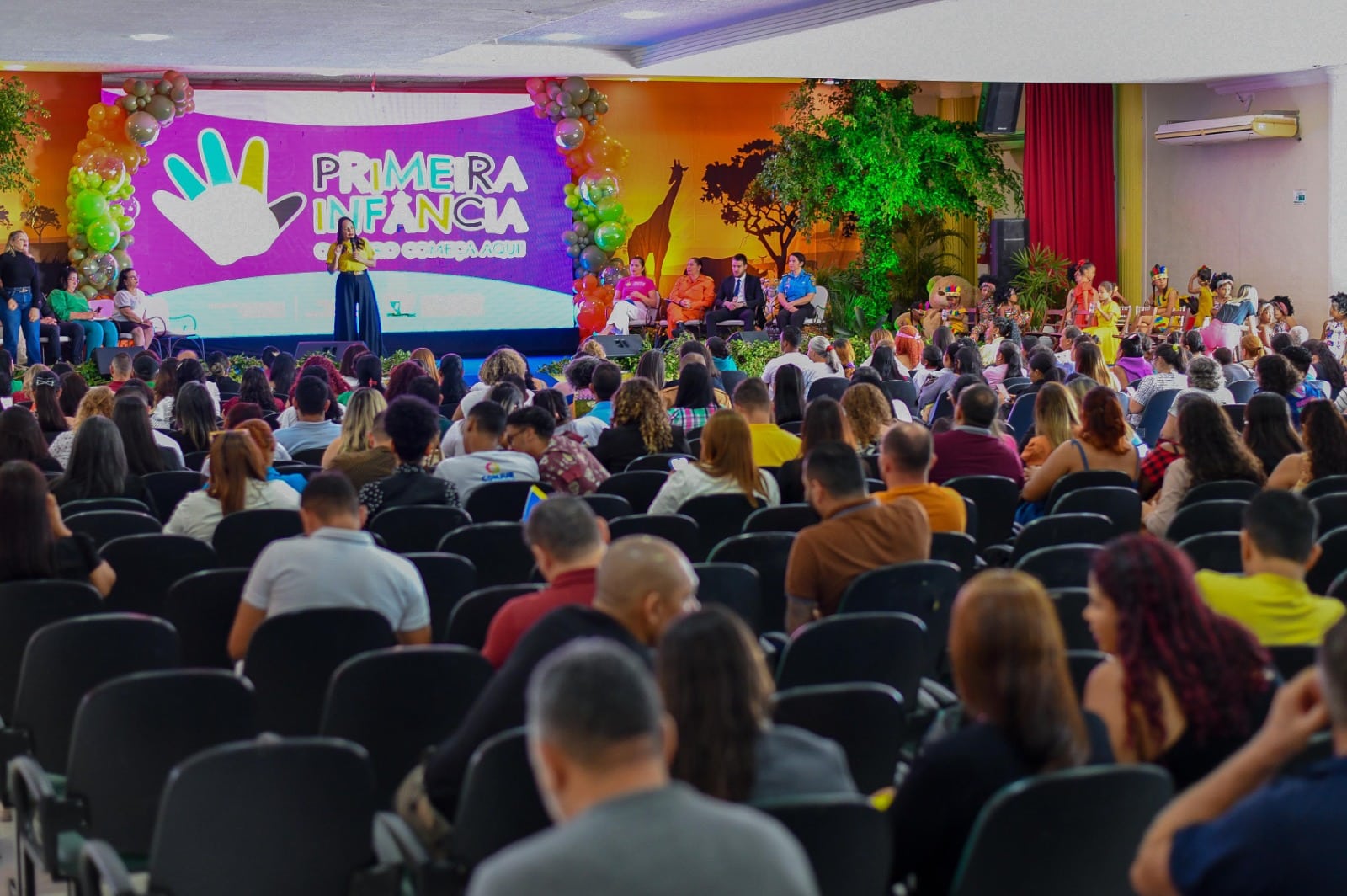 governo-promove-seminario-estadual-da-primeira-infancia-na-faculdade-cathedral-–-governo-de-roraima