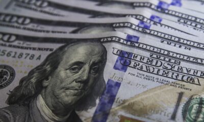 dolar-sobe-para-r$-5,65-com-queda-do-petroleo-e-eleicoes-nos-eua