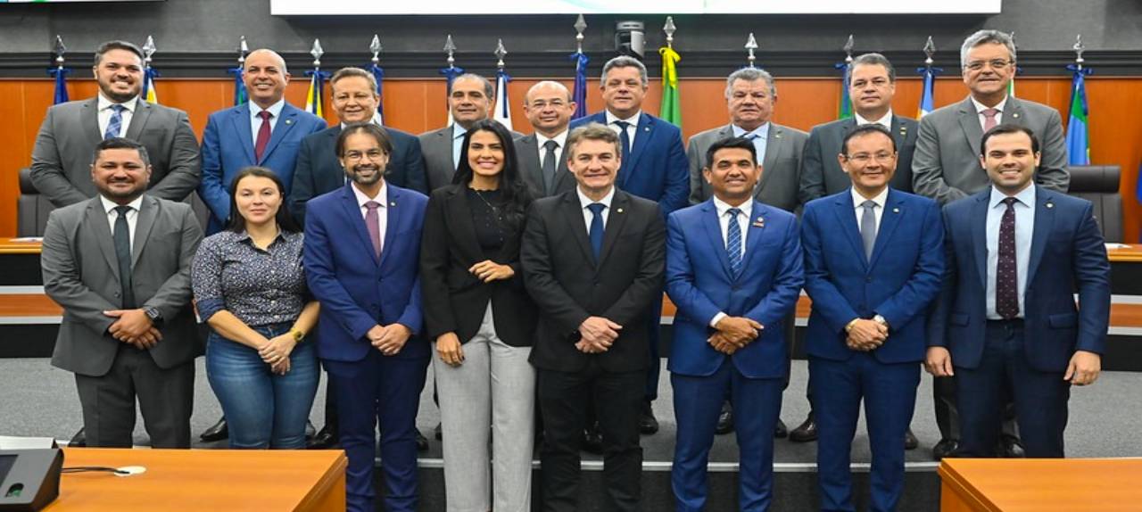na-ale-rr-revitalizacao-da-br-319-que-conecta-roraima-com-restante-do-pais-foi-pauta-da-7a-reuniao-da-diretoria-executiva-da-unale-|-ale-rr-|-assembleia-legislativa-de-roraima