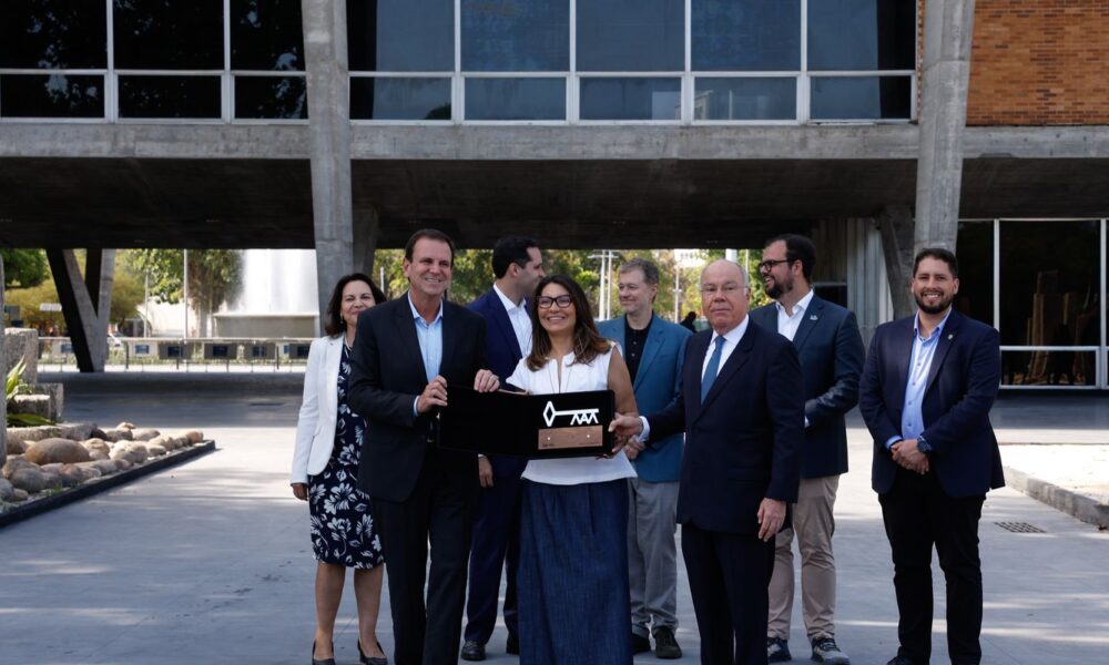 rio:-museu-de-arte-moderna-e-entregue-reformado-para-ser-sede-do-g20