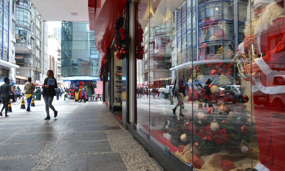 natal-deste-ano-deve-movimentar-r$-69,75-bilhoes-no-varejo,-diz-cnc