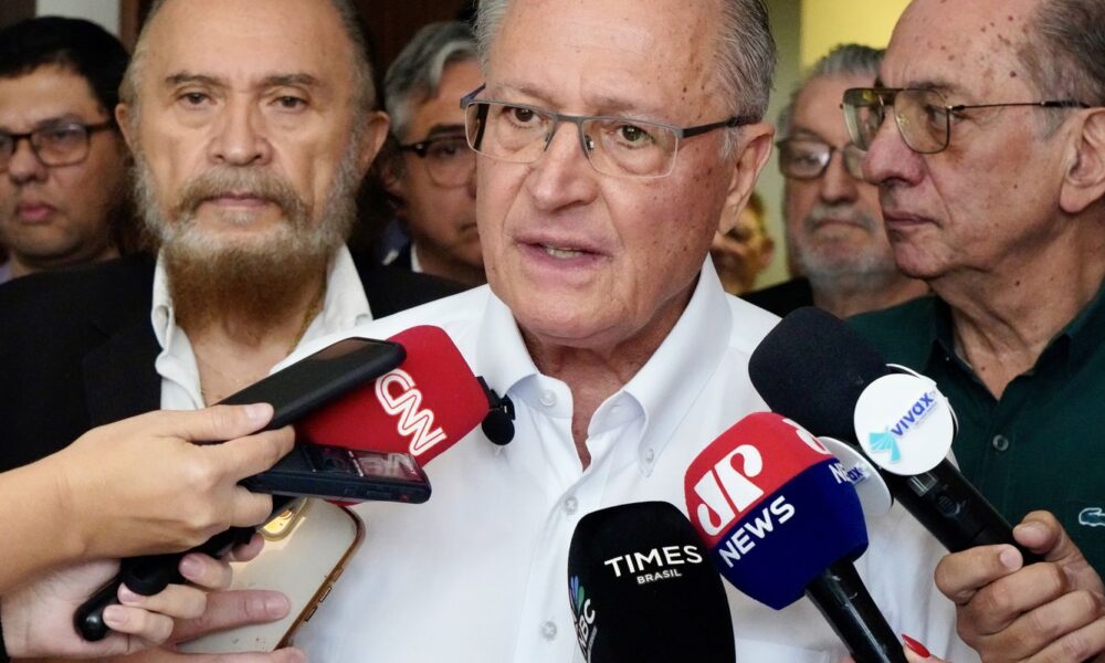 alckmin-defende-cotas-de-importacao-de-aco-pelos-estados-unidos