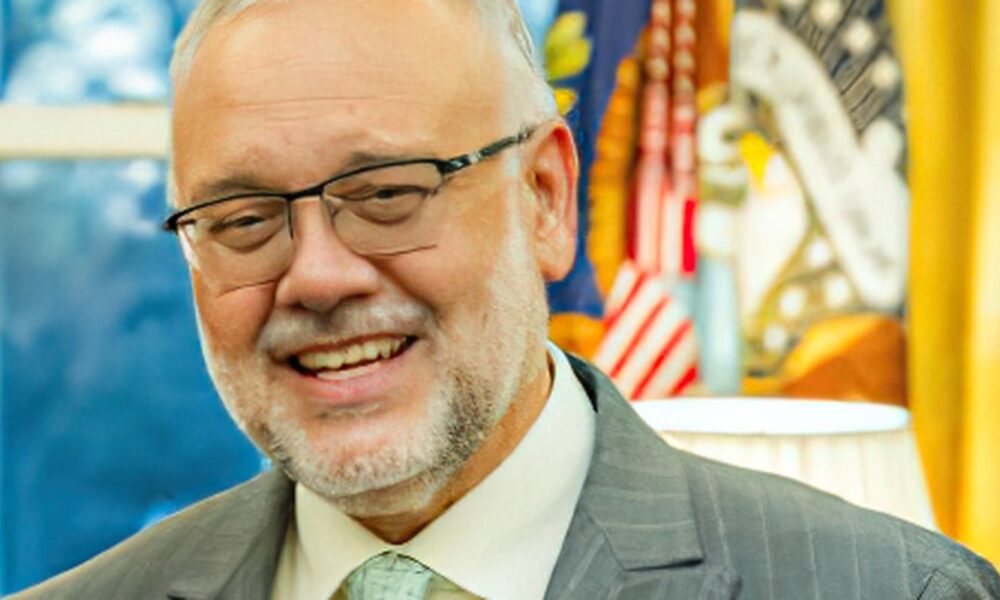 eua-declara-embaixador-da-africa-do-sul-persona-non-grata