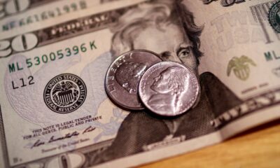 dolar-cai-para-r$-5,68-e-fecha-no-menor-valor-em-quatro-meses