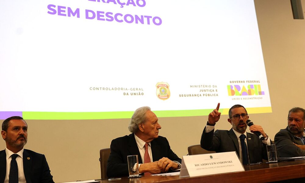 cinco-dirigentes-do-inss-sao-afastados-por-suspeita-de-irregularidades