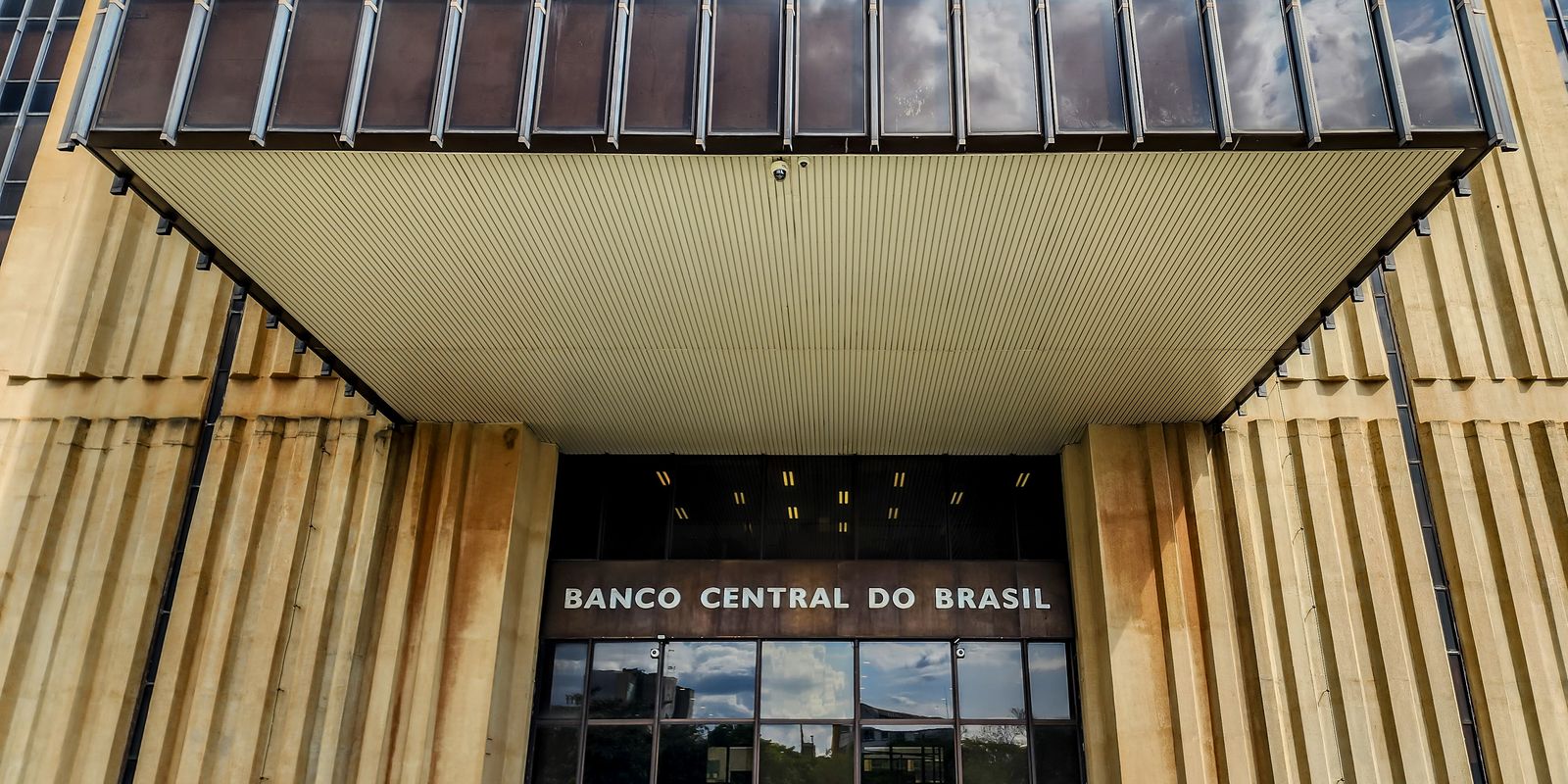 contas-publicas-tem-superavit-de-r$-3,6-bilhoes-em-marco