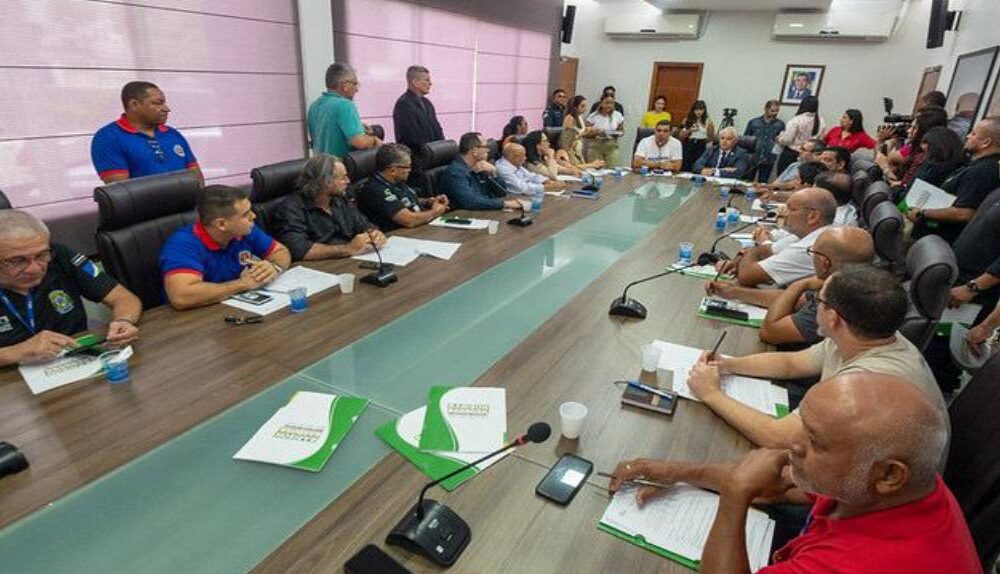 executivo-estadual-assembleia-legislativa-discute-recomposicao-salarial-de-servidores-publicos-|-ale-rr-|-assembleia-legislativa-de-roraima
