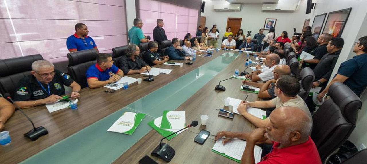 executivo-estadual-assembleia-legislativa-discute-recomposicao-salarial-de-servidores-publicos-|-ale-rr-|-assembleia-legislativa-de-roraima