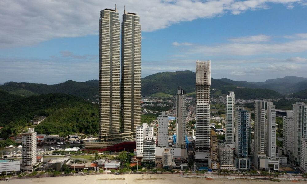 tv-brasil:-caminhos-da-reportagem-debate-impacto-de-arranha-ceus