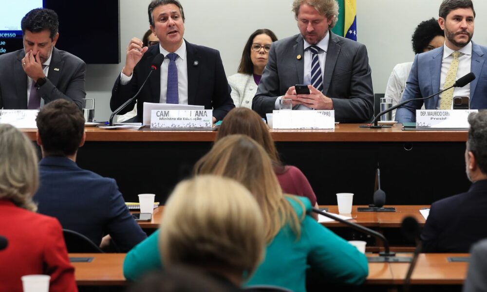 camilo:-novas-regras-para-ead-protegem-populacao-e-garantem-qualidade