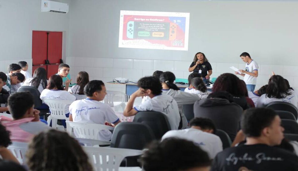 educacao-cidada-estudantes-da-escola-ayrton-senna-participam-de-capacitacao-do-parlamento-jovem-|-ale-rr-|-assembleia-legislativa-de-roraima